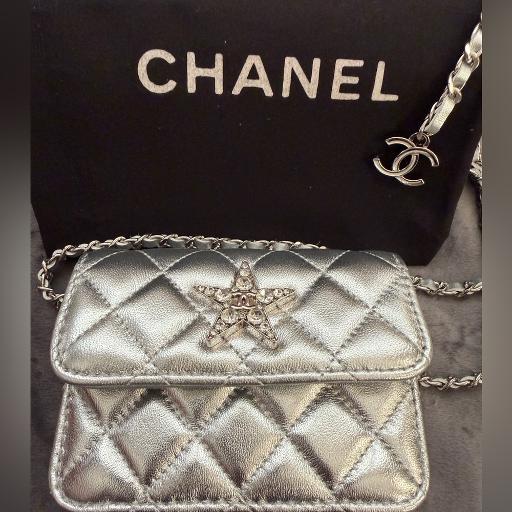 CHANEL Metallic Silver Star Crossbody Belt Bag - Picture 12 of 15